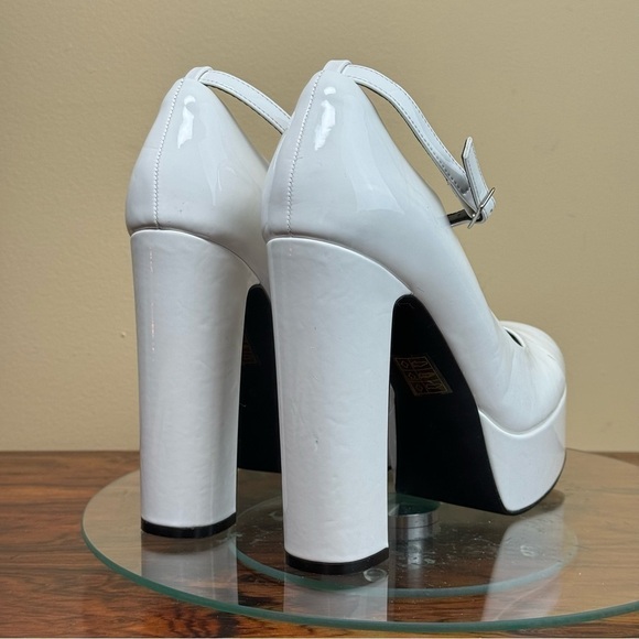 Jeffrey Campbell Okurr Ankle Strap Platform Pump - Picture 13 of 16